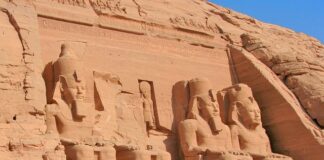 Ile pali Mazda 3 2.0 benzyna?