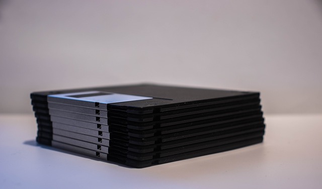 Ile bitów ma jeden kilobajt? Ile bitów ma jeden kilobajt?