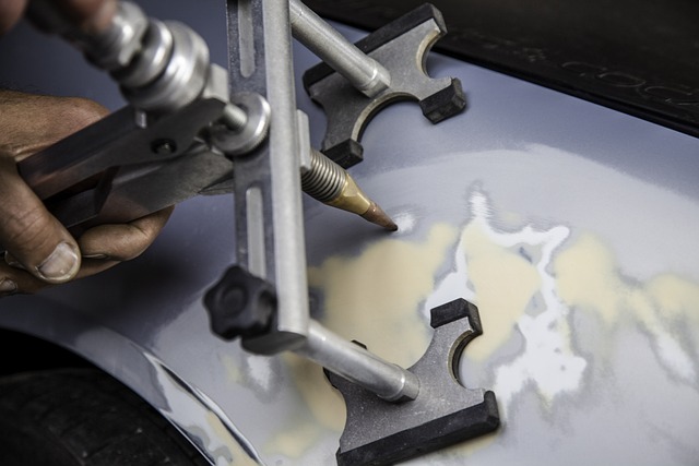 Jak się prostuje felgi aluminiowe? Jak się prostuje felgi aluminiowe?