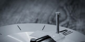 Czym przykleić progi w samochodzie? Czym przykleić progi w samochodzie?