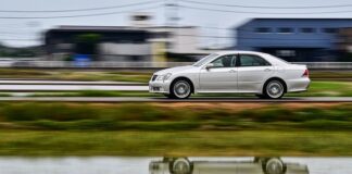 Ile pali Toyota Prius hybryda z LPG?